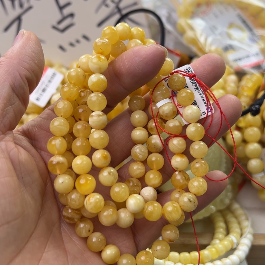 琥珀珠宝奇石未镶嵌