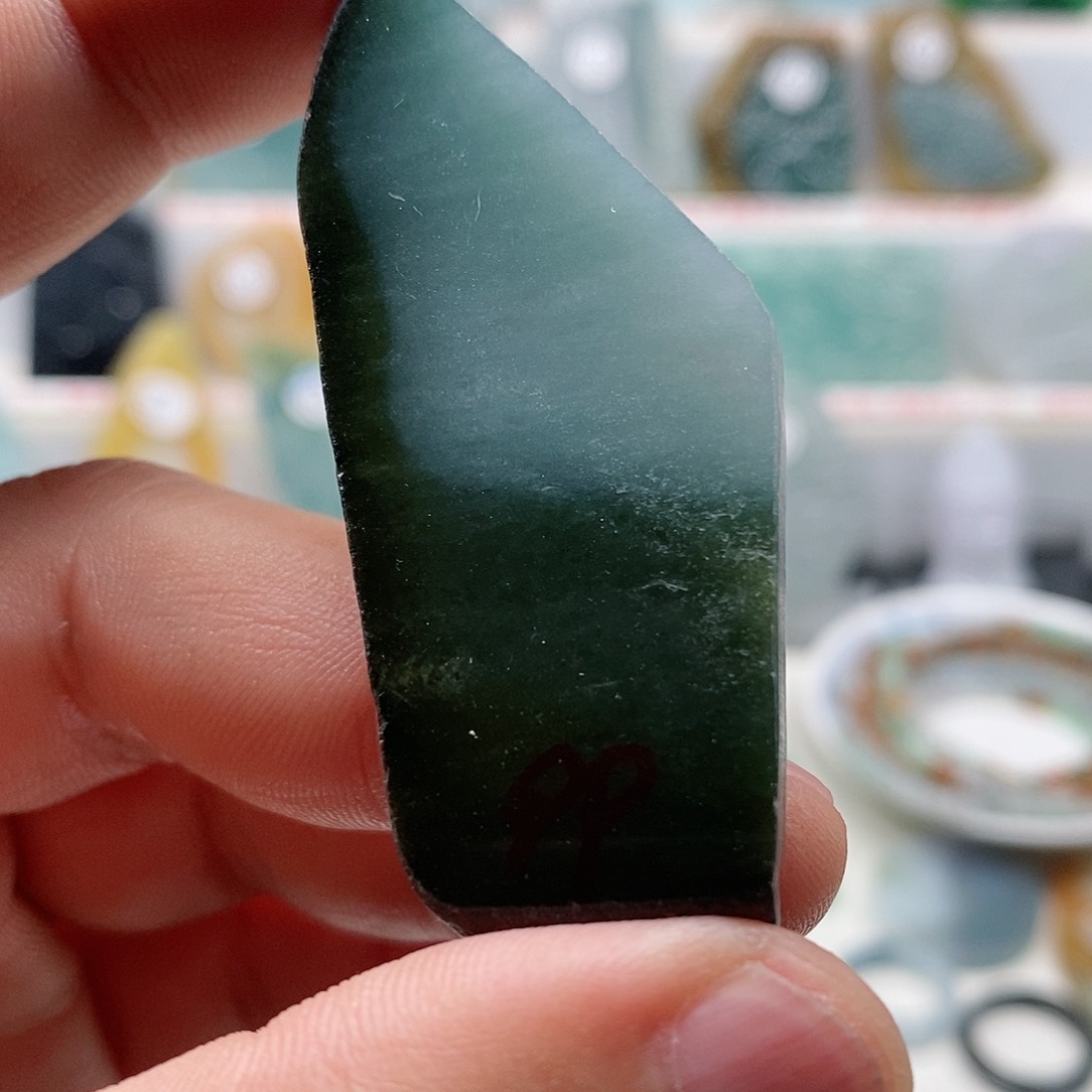 翡翠未镶嵌颈饰乐凡珠宝翡翠挂件