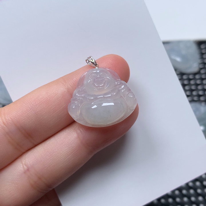 翡翠未镶嵌颈饰佛公