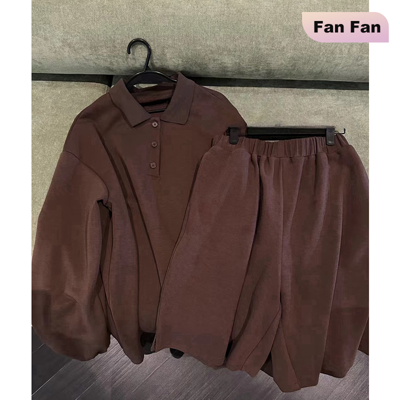 复古翻领上衣搭配松紧腰阔腿短裤套装2025年春季新款慵懒风两件套