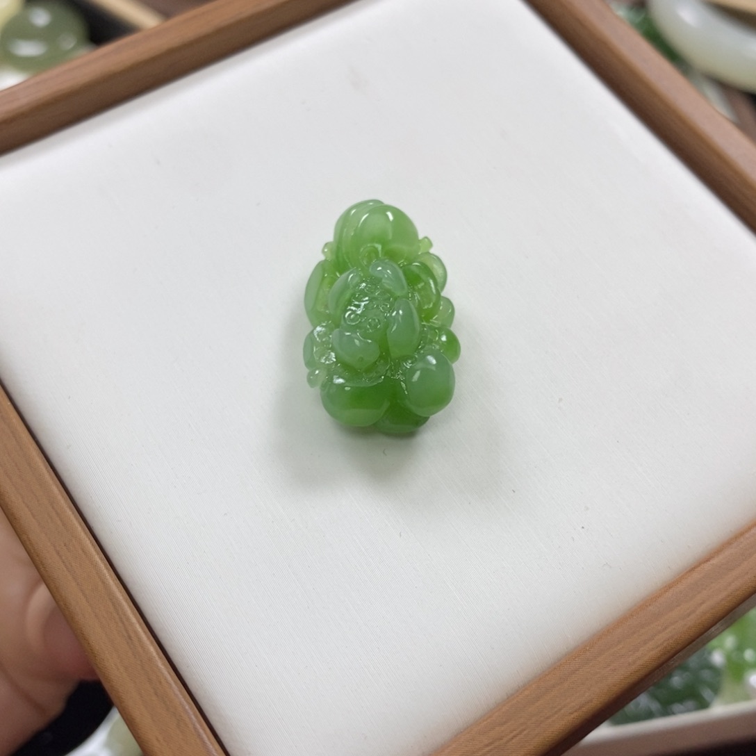 【闪购商品】和田玉吊坠未镶嵌