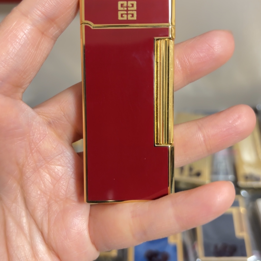 都登卡中古打火机