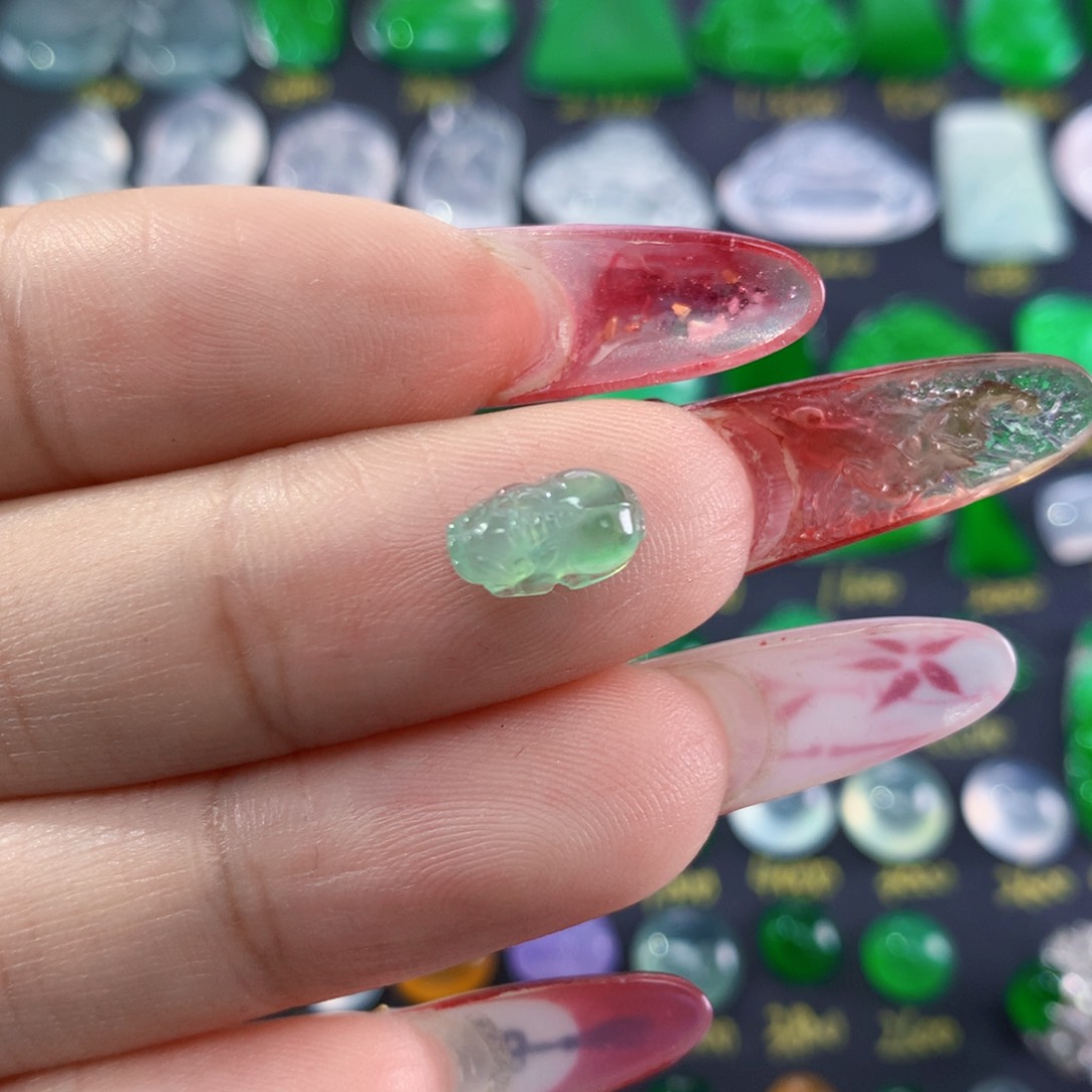 翡翠颈饰未镶嵌纯天然缅甸翡翠A货