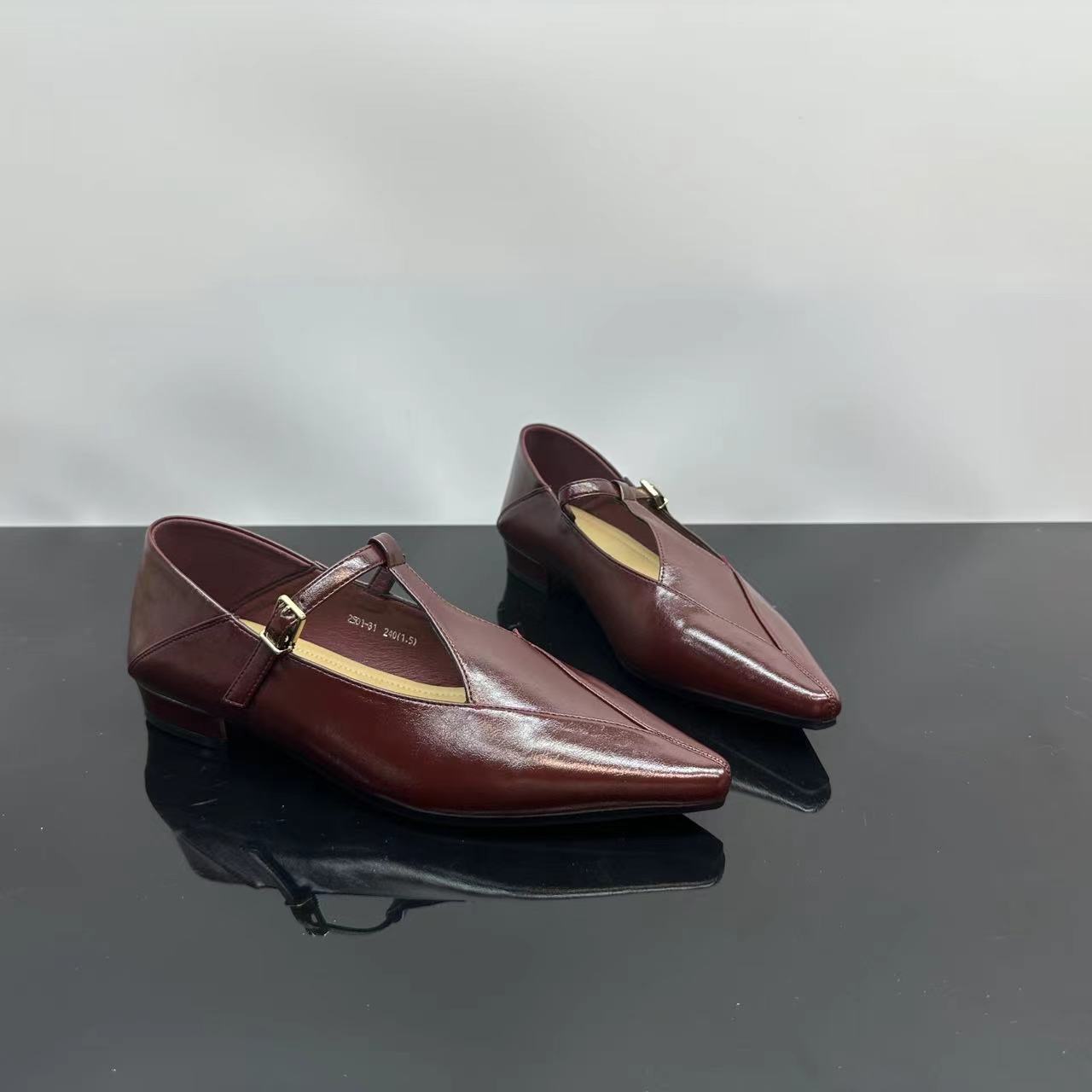 夏季新款尖头丁字带尖头单鞋时尚粗跟浅口单鞋 X 检 2501-31