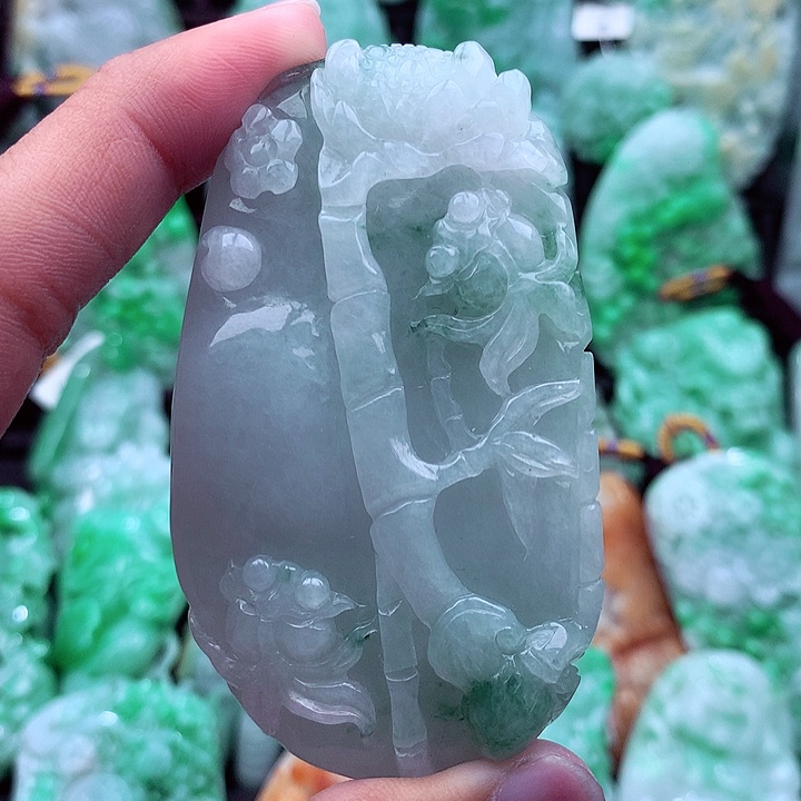 翡翠吊坠(不含链)未镶嵌
