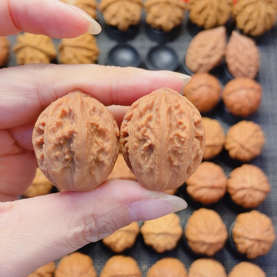 李***燃把件文玩核桃八棱