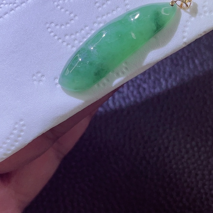 颈饰18K金镶嵌翡翠翡翠