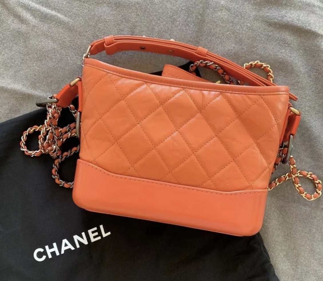 95新 Chanel/香奈儿 98新 奢总管/橘色 流浪包/26开有卡