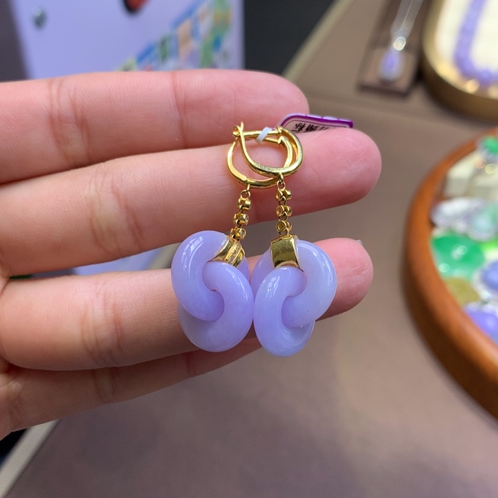 翡翠18K金镶嵌颈饰翡翠