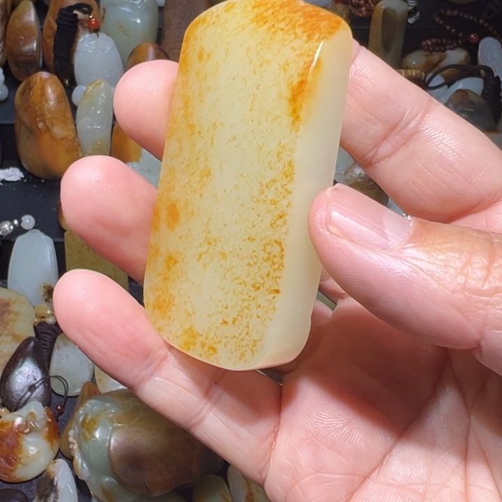 和田玉吊坠(不含链)未镶嵌文*