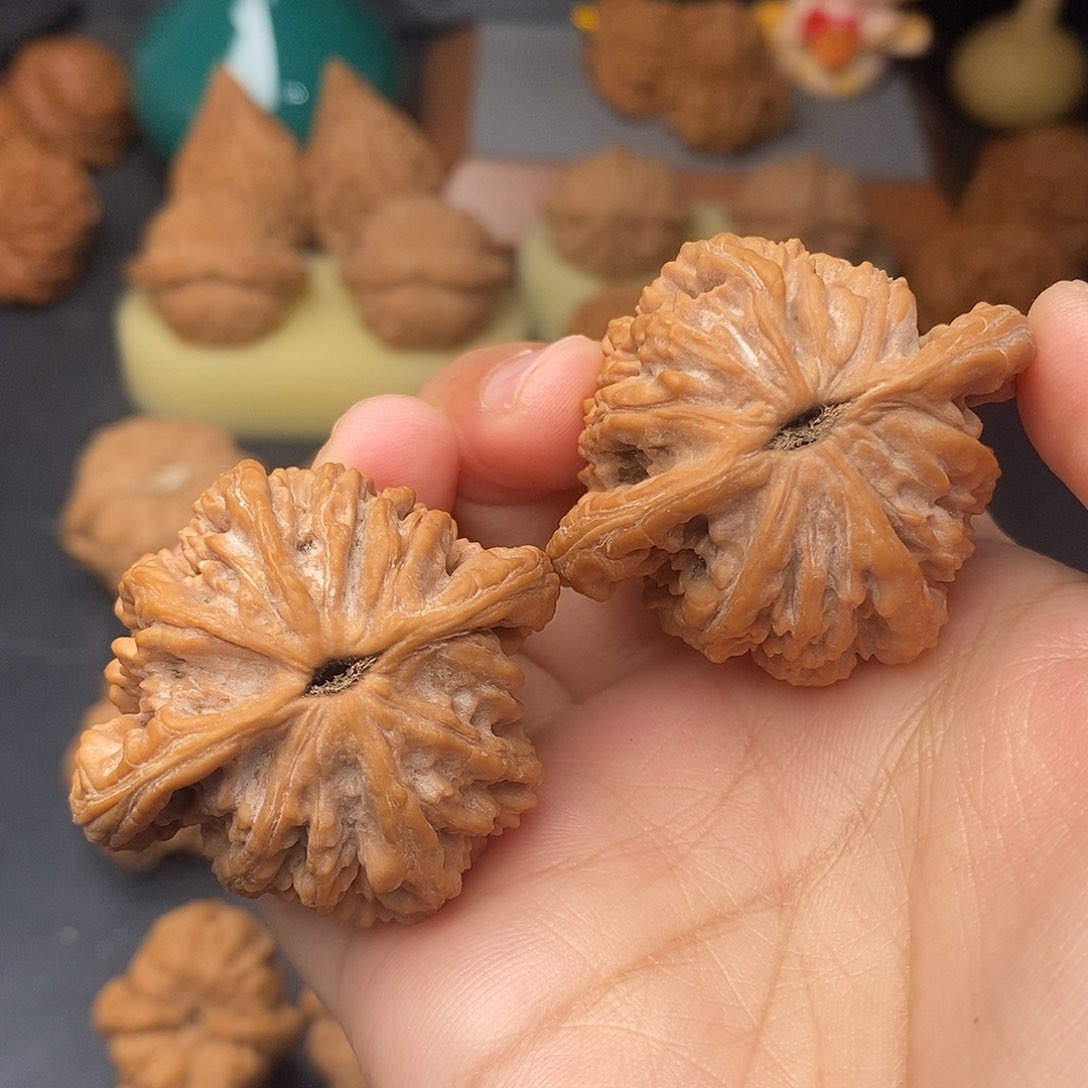 把件文玩核桃虎头全品43