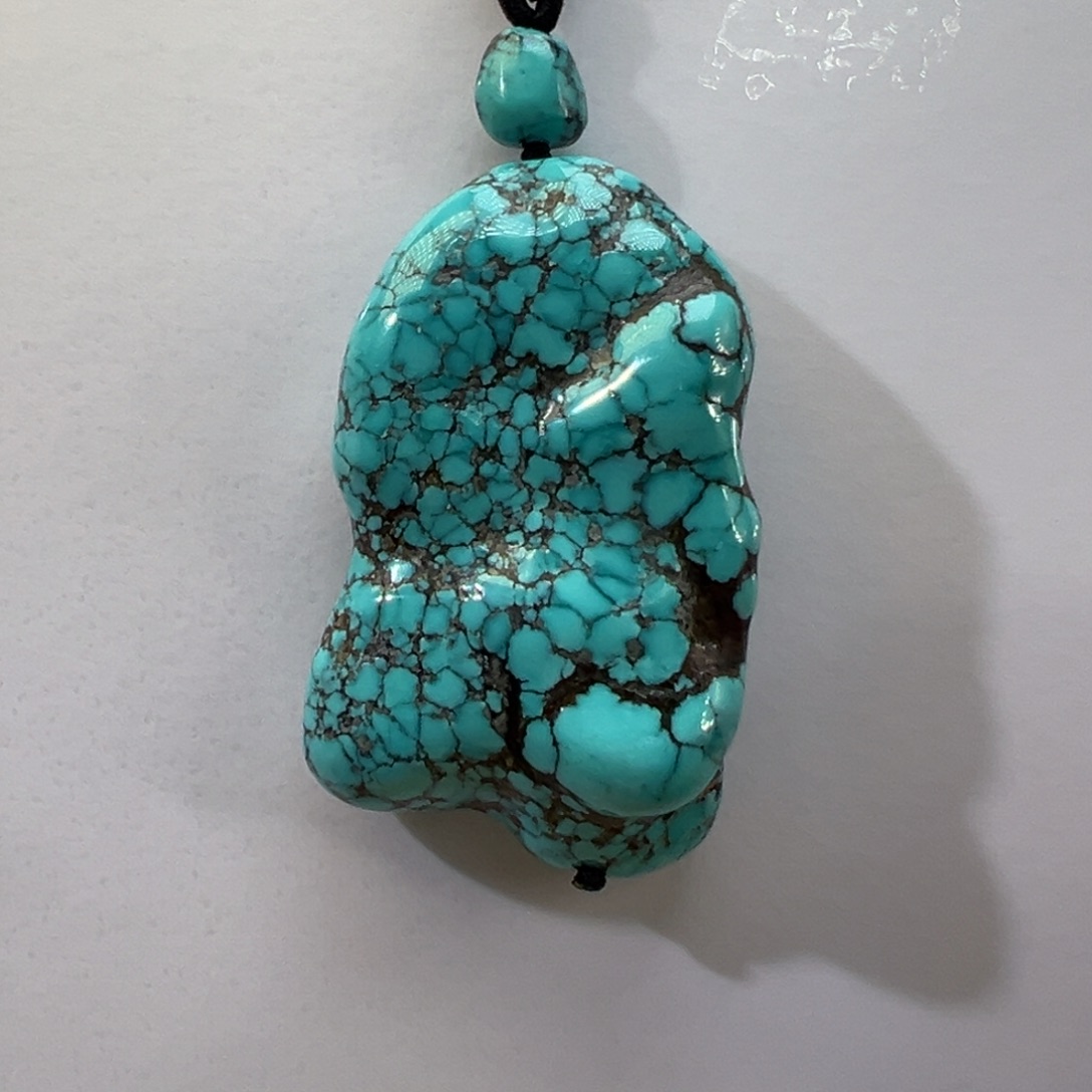 绿松石未镶嵌挂件