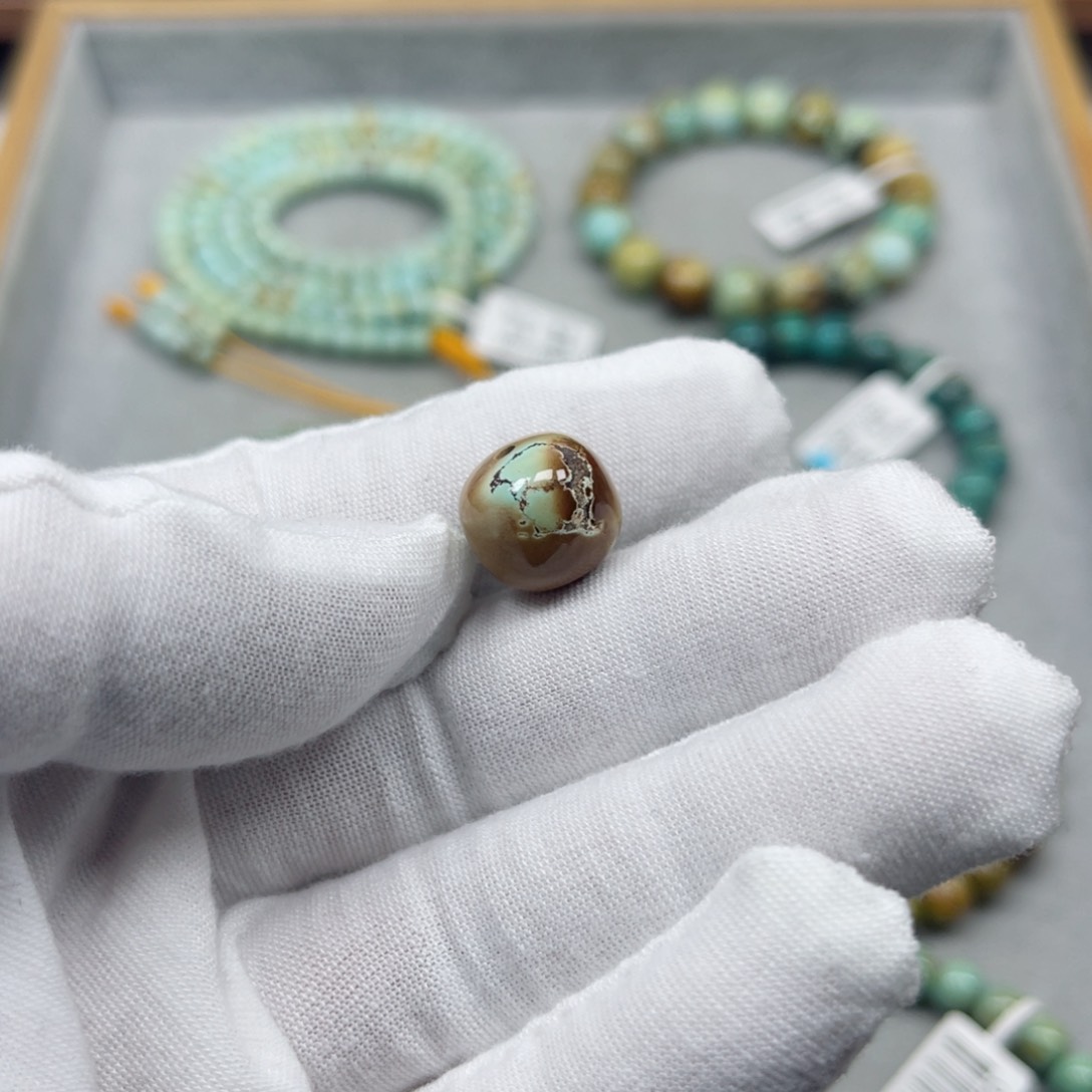 绿松石挂件未镶嵌