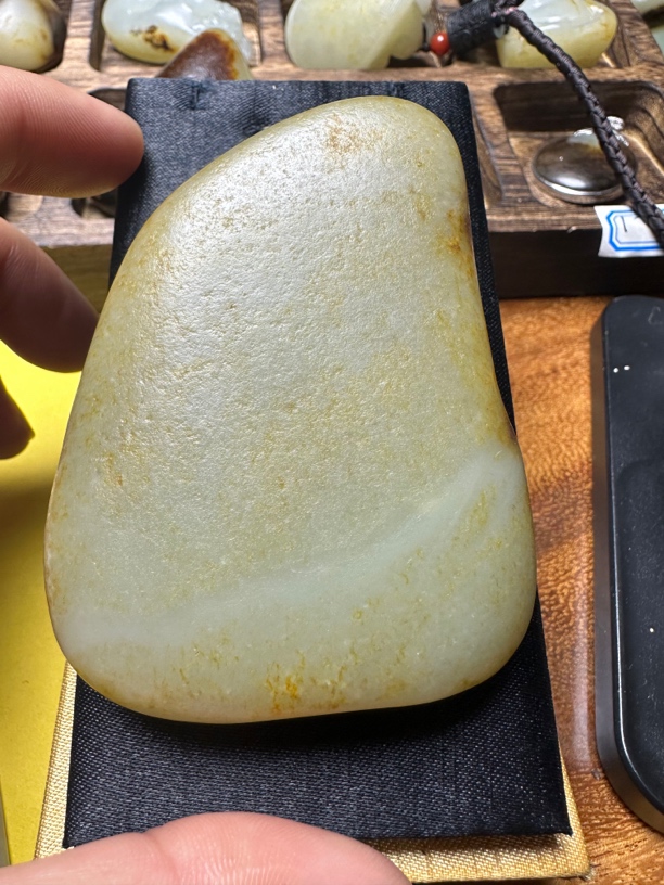 和田玉真皮真籽无事牌作料154克