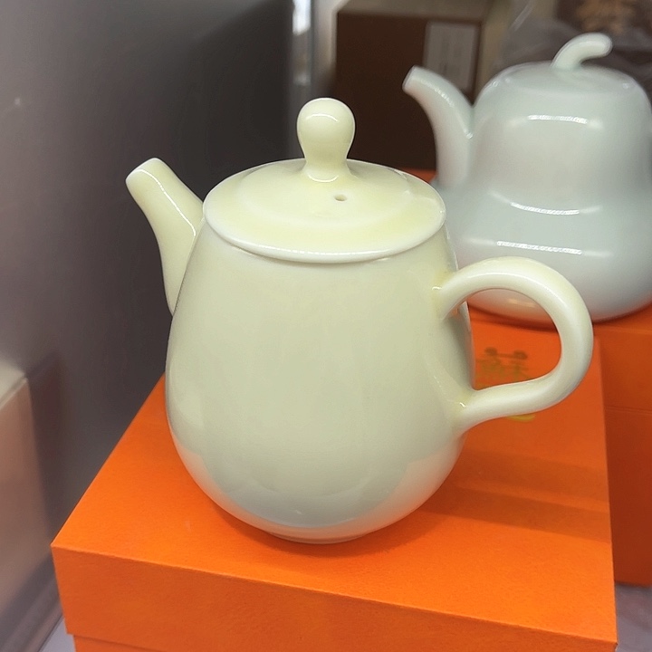 福利待遇多多哦哦哦