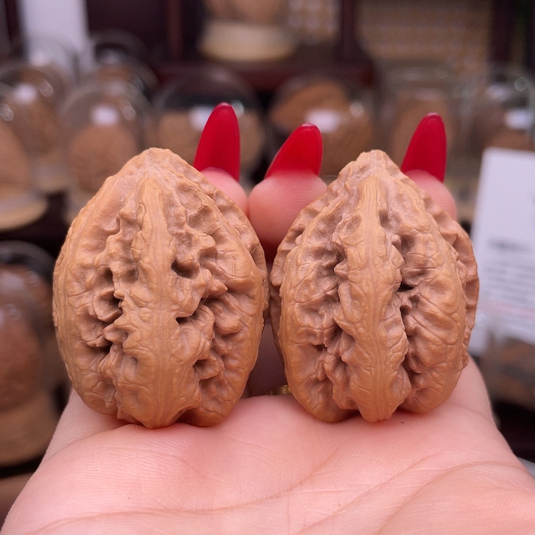 信***心吊坠文玩核桃粗筋八棱