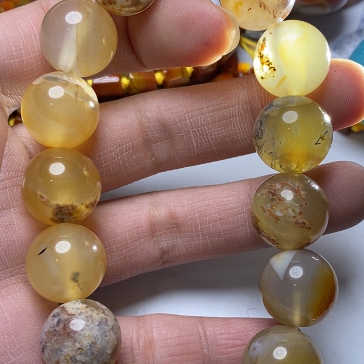 玛瑙/玉髓颈饰未镶嵌