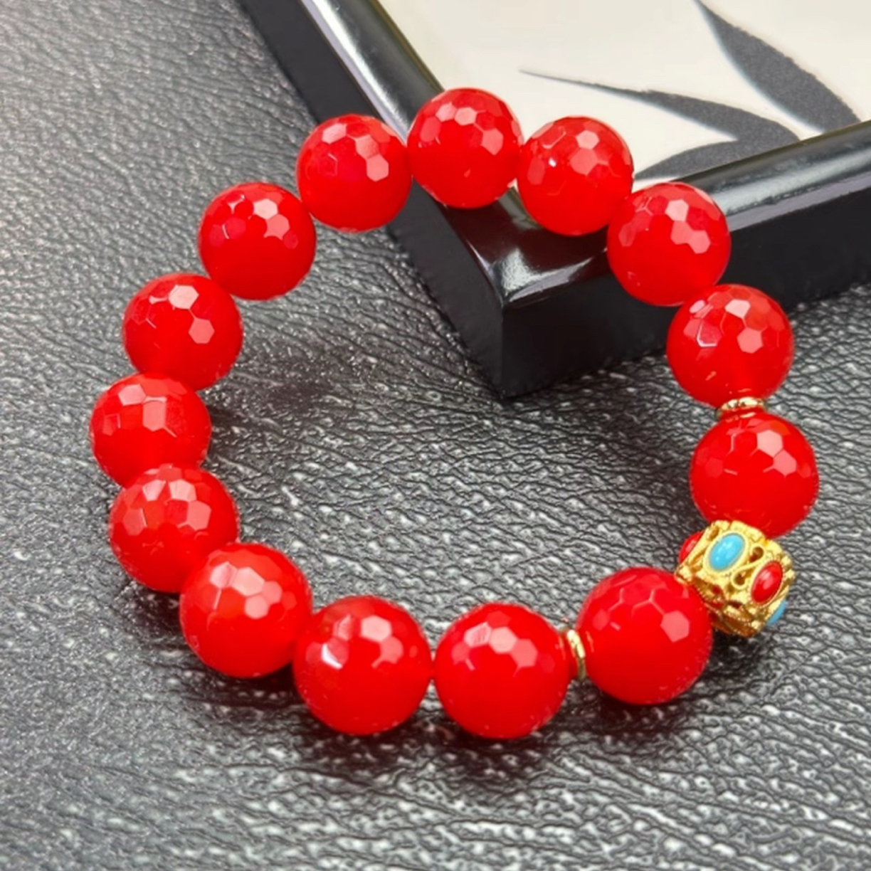 红玛瑙多面切割手串 D568 精美手串 高端文玩手串 挂件 -（无礼盒）