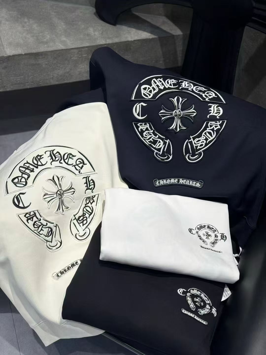 保暖常规款厚款圆领秋冬加绒卫衣秋季重工上衣（赠品三选一）