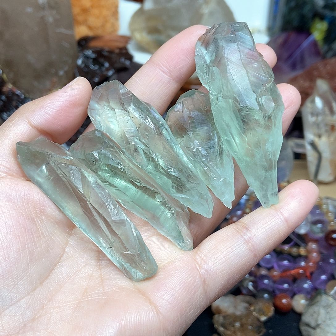 水晶原石未镶嵌水晶