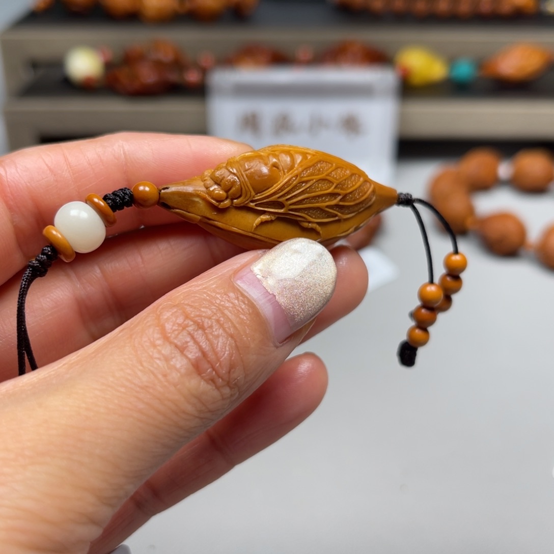 吊坠橄榄核一夜暴富