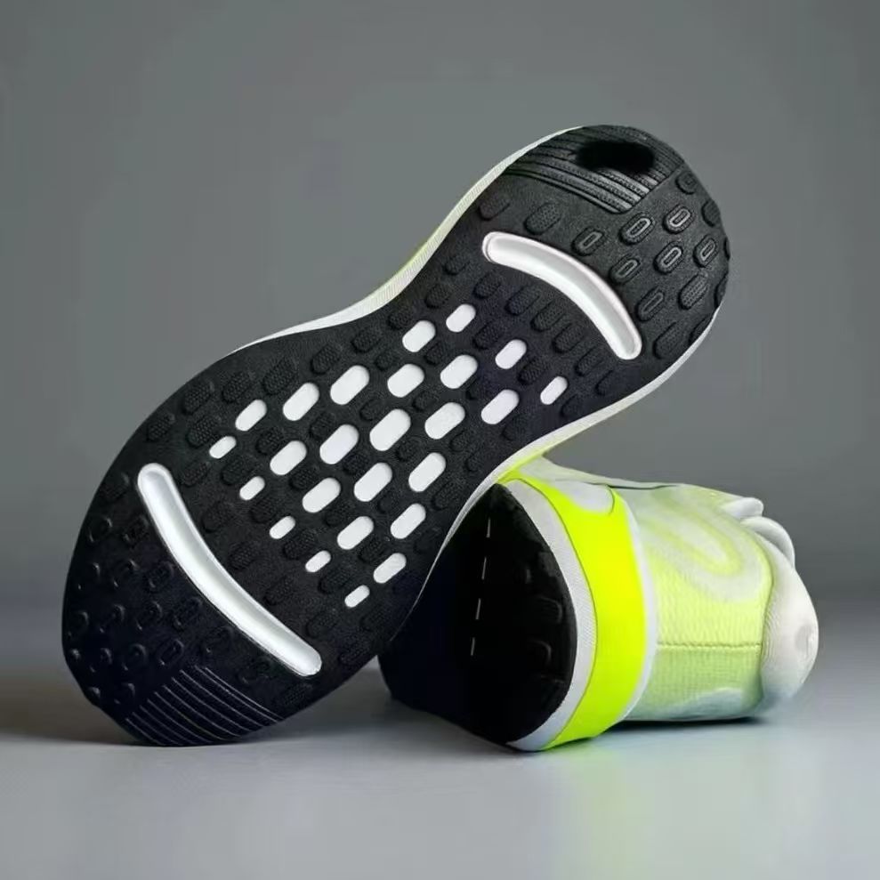 R3有运费险CH3男女都可以穿运动鞋秋冬