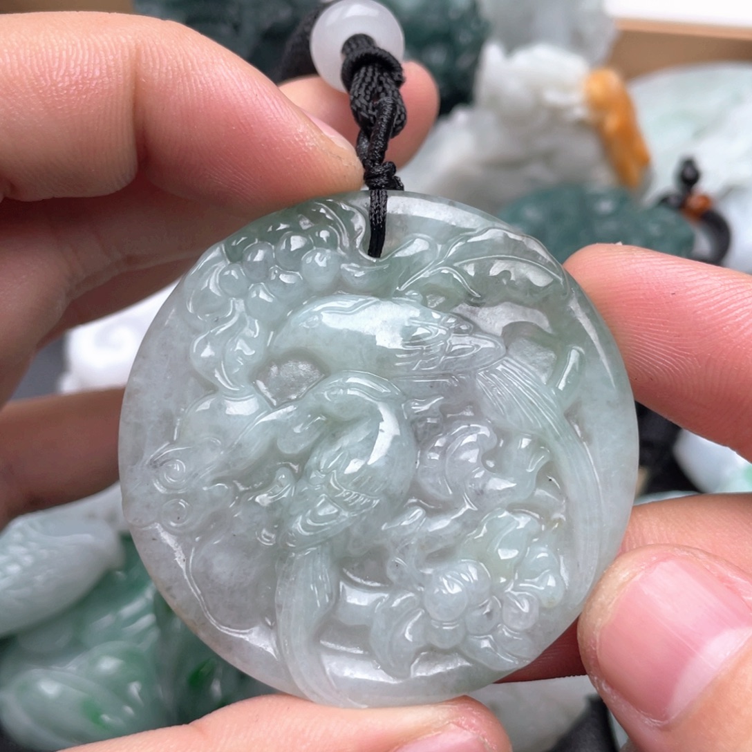 翡翠未镶嵌吊坠(不含链)