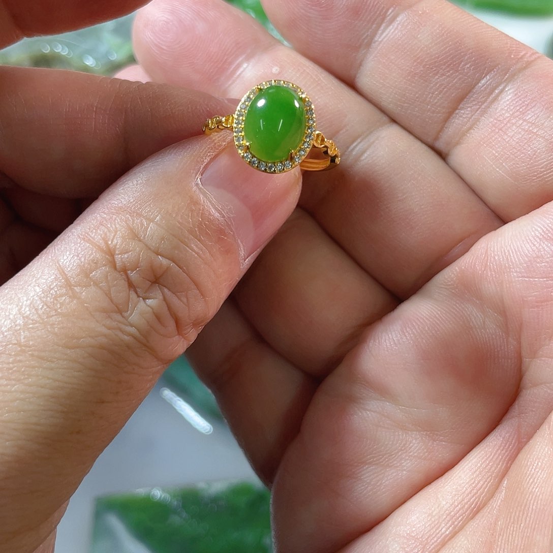 银S925镶嵌戒指和田玉（碧玉）