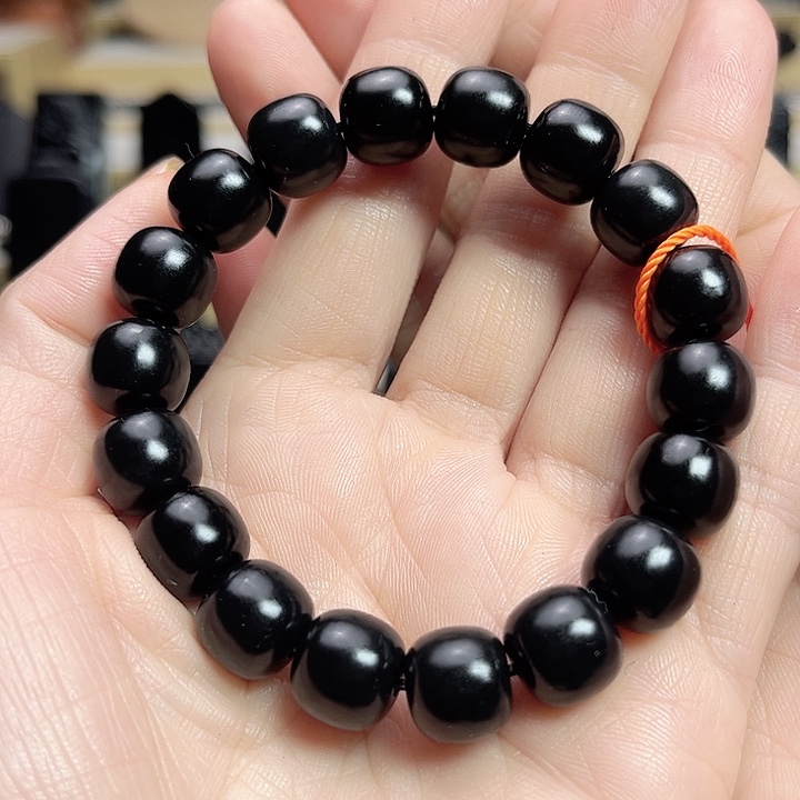 和田玉手链未镶嵌卡12老行珠宝级