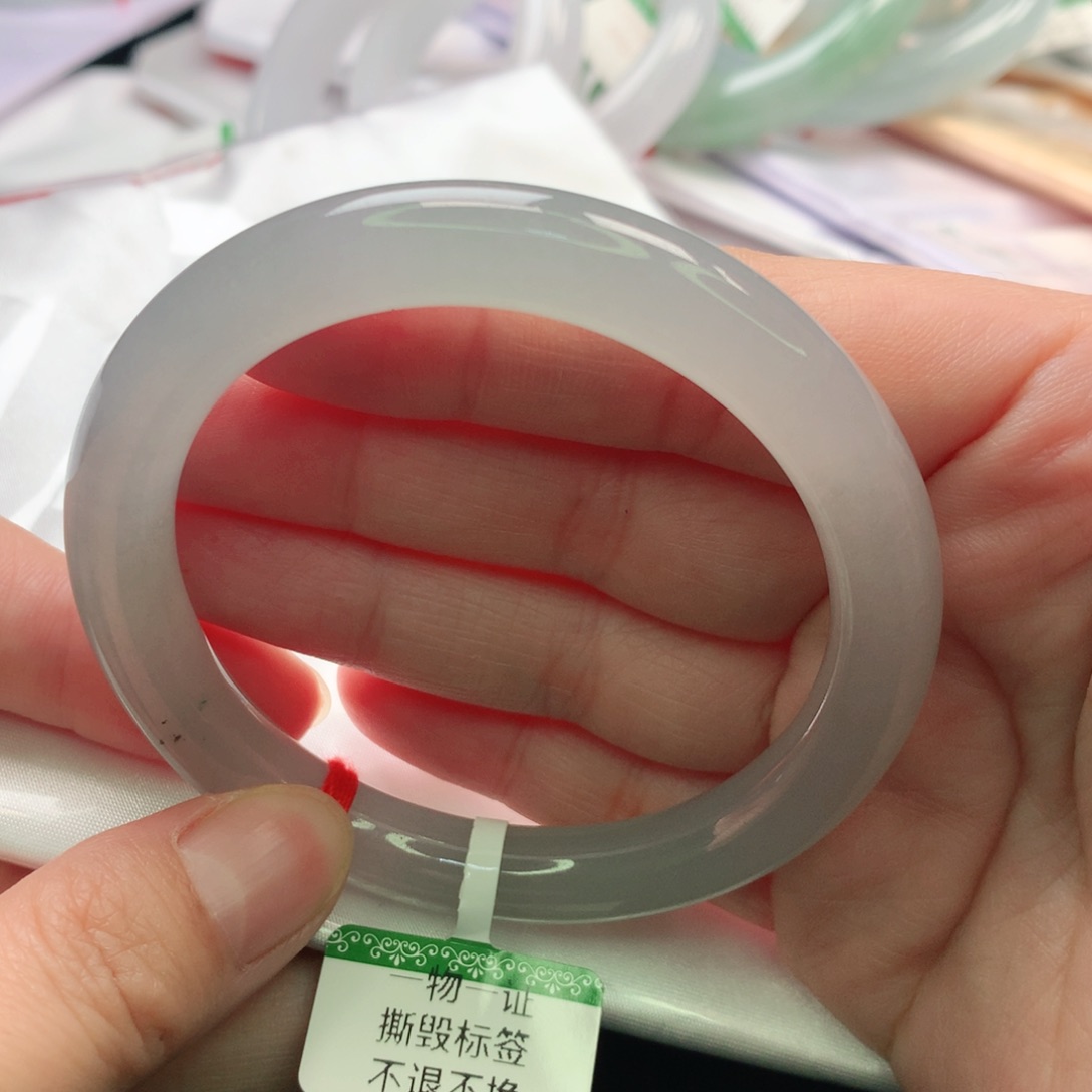 翡翠未镶嵌手镯5455圈