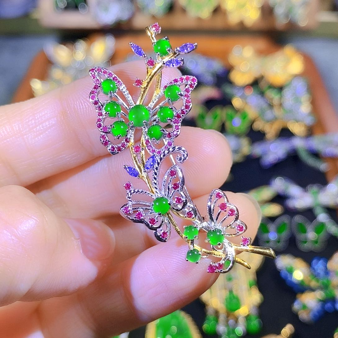 颈饰银S925镶嵌翡翠