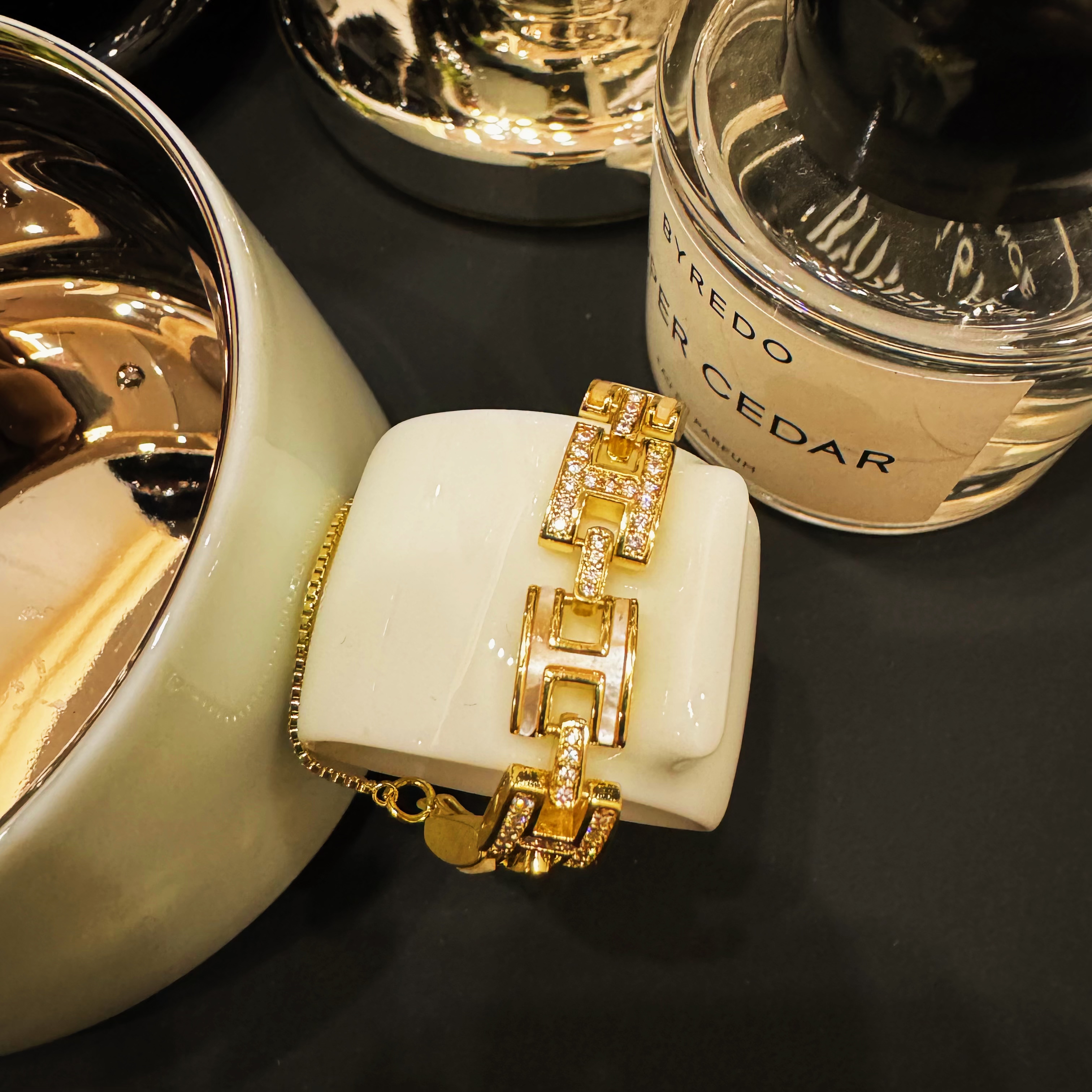 HEFY/HEFY 铜合金贝壳手链 秋冬休闲轻奢手链E252