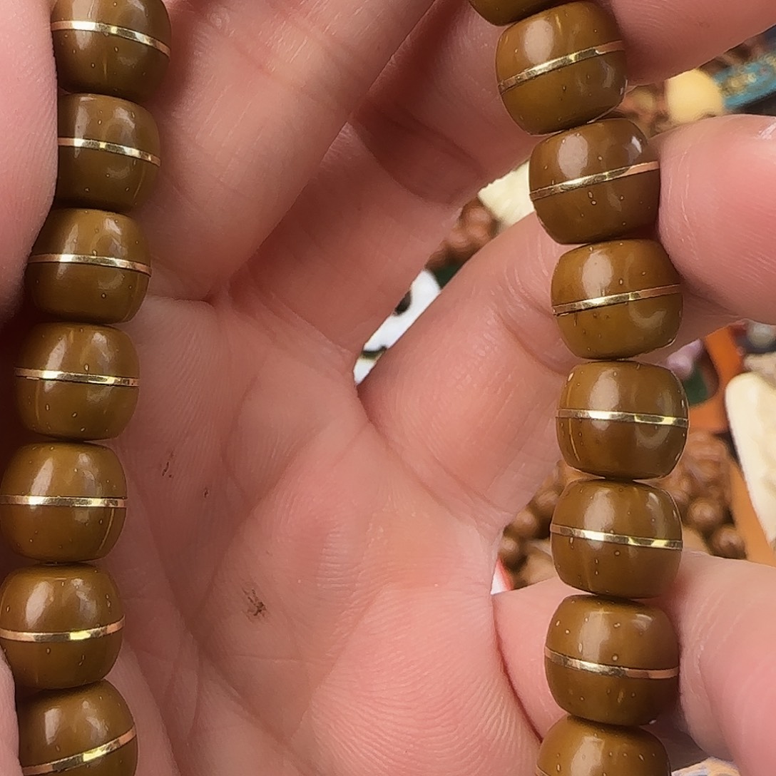 紫金鼠手串高的河东激动精