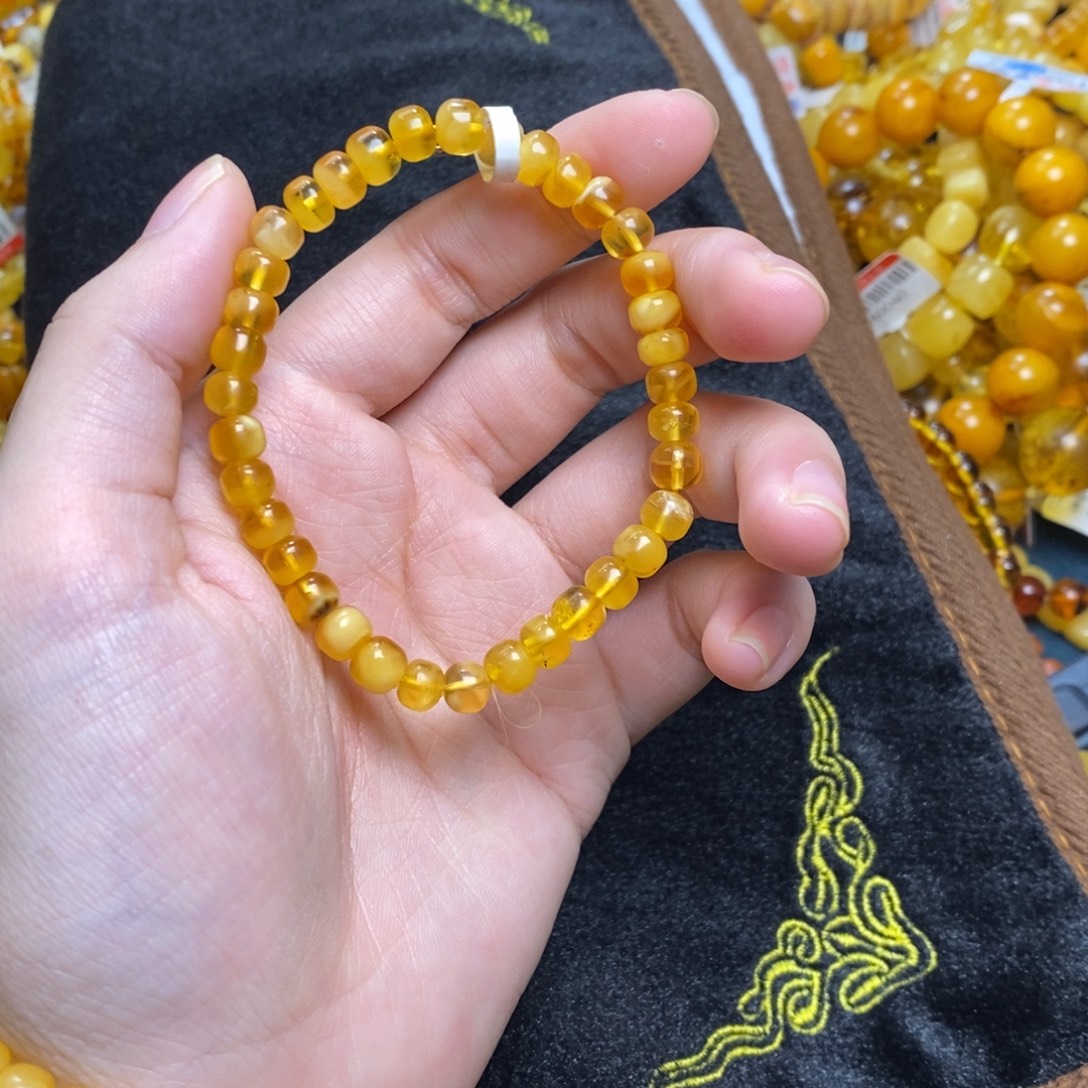 琥珀未镶嵌裸石蜜蜡