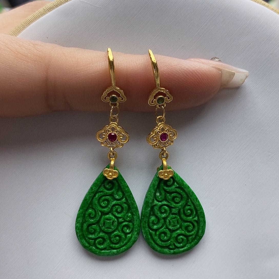 翡翠耳饰未镶嵌天然