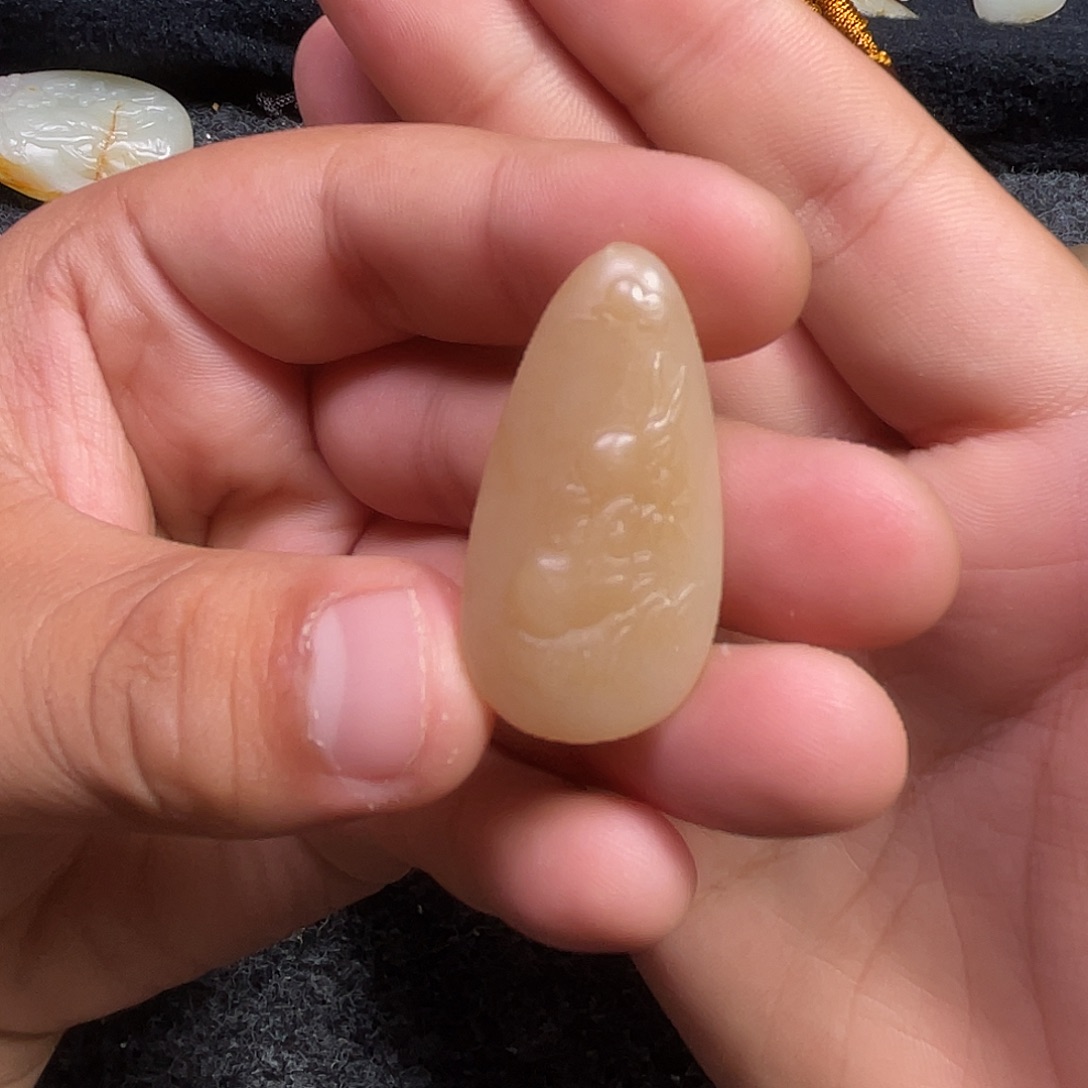 和田玉（糖玉）未镶嵌吊坠(不含链)北*卉