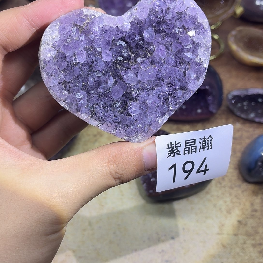 水晶未镶嵌大型摆件（非配饰）