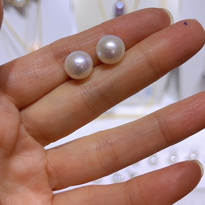 淡水珍珠白珠耳钉35银S925镶嵌
