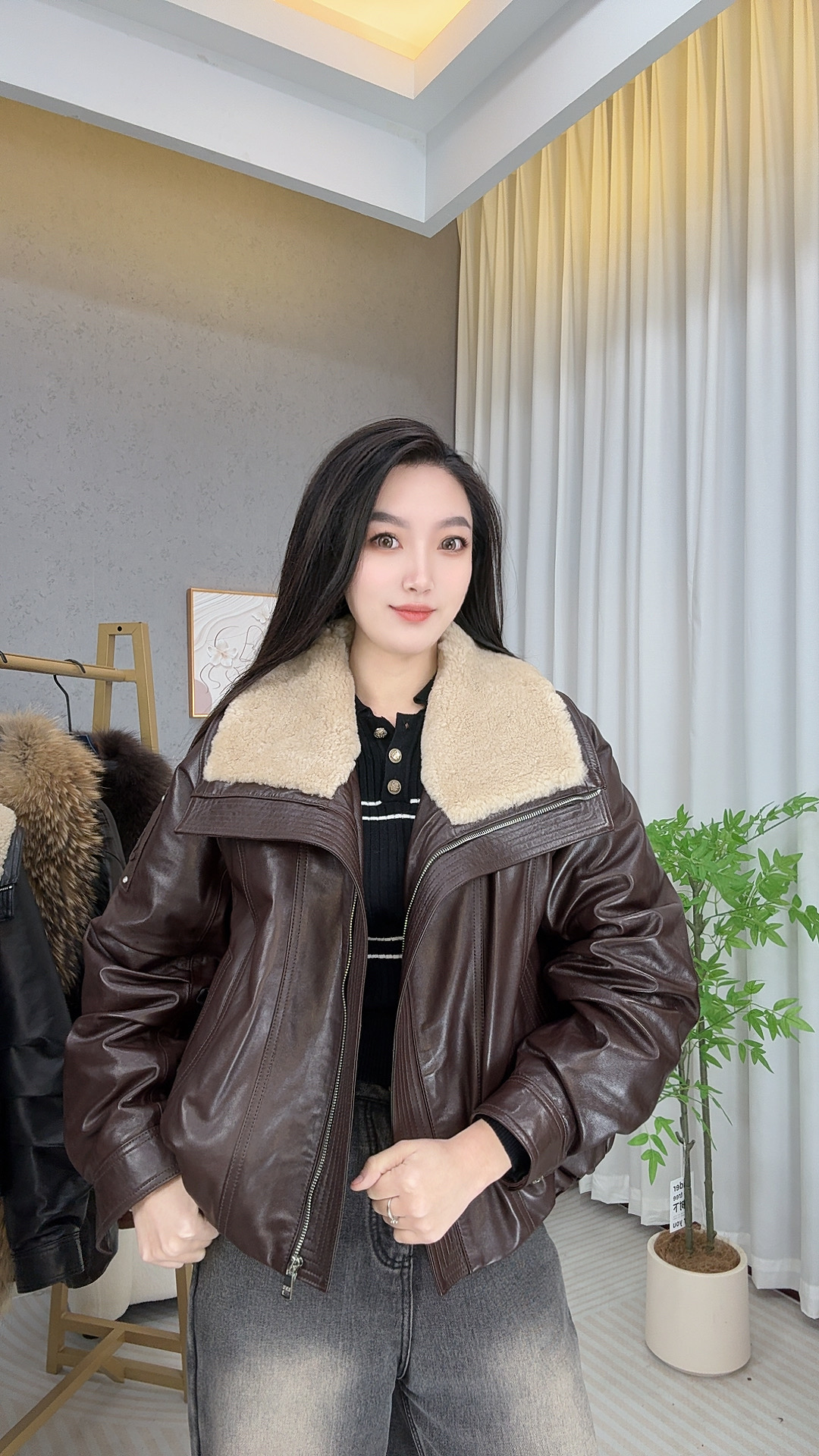 【赛拉因】绵羊皮植鞣油蜡时尚百搭鹅绒服女款外套冬款加厚