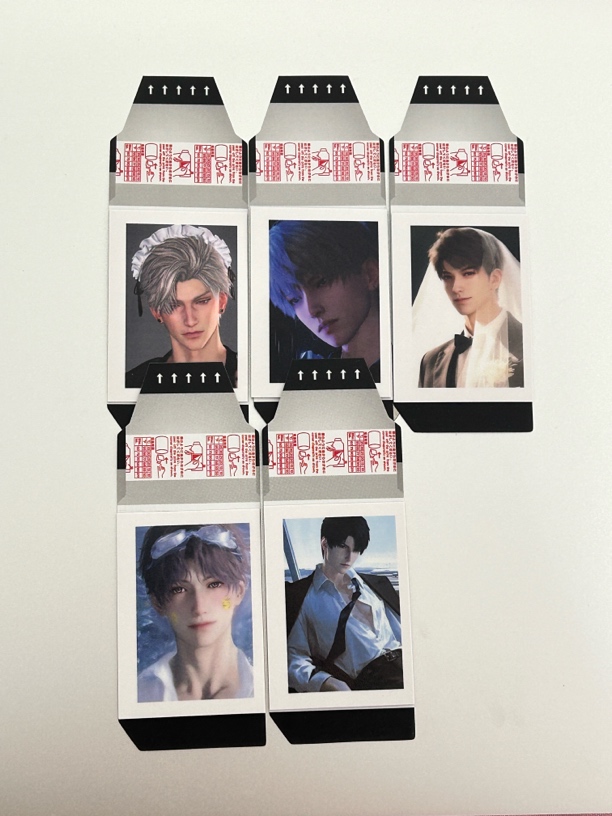 恋与深空2寸撕撕乐收藏小卡