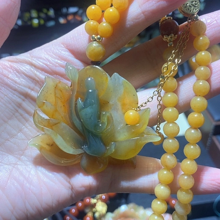 岫玉毛衣链未镶嵌