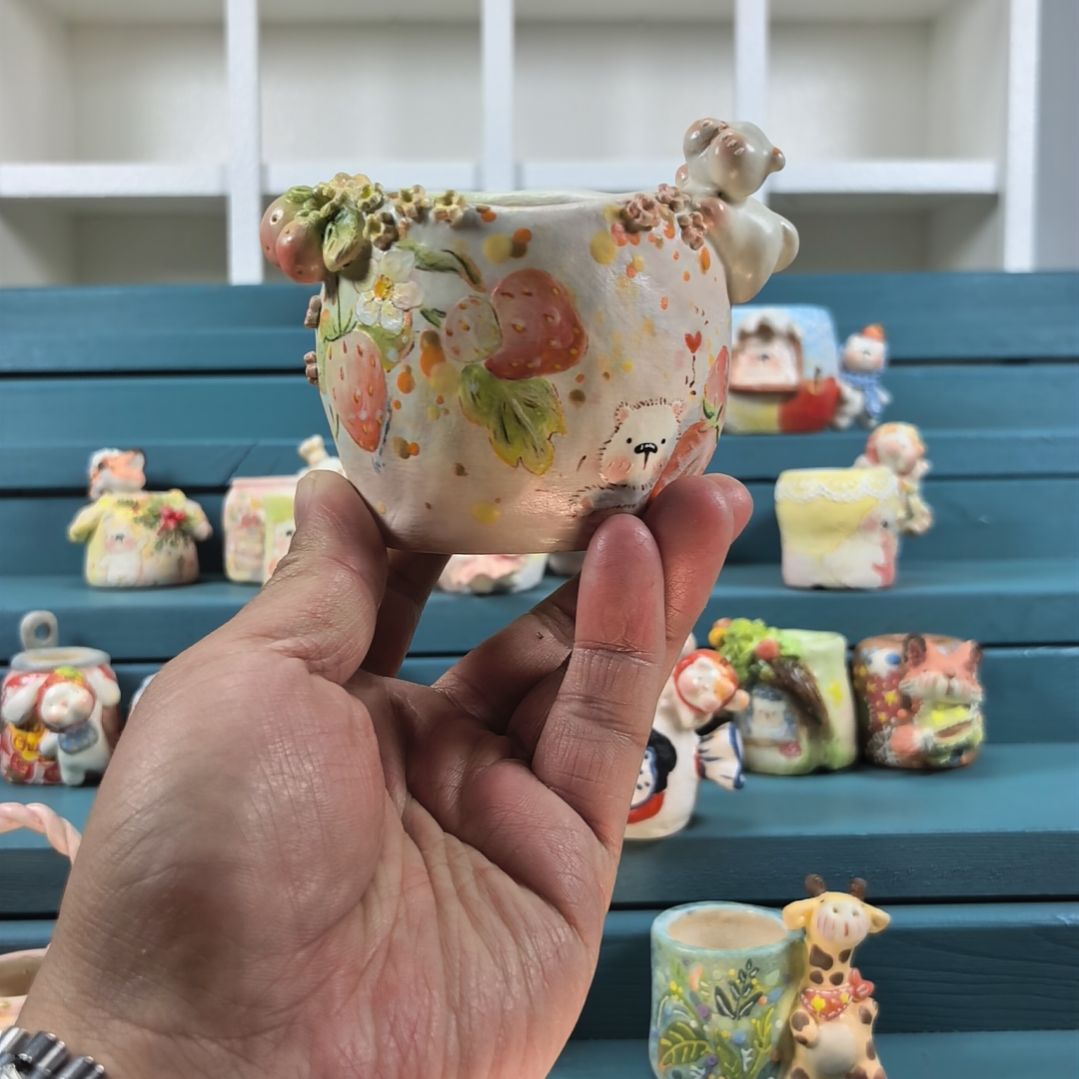 炭***炭草莓 猫咪 手绘多肉花盆