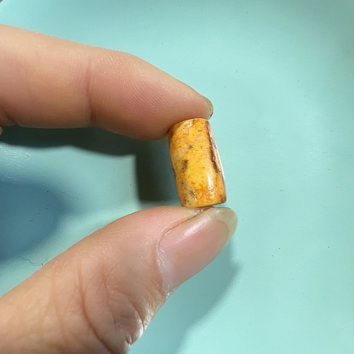 中***业透闪石质玉未镶嵌挂件