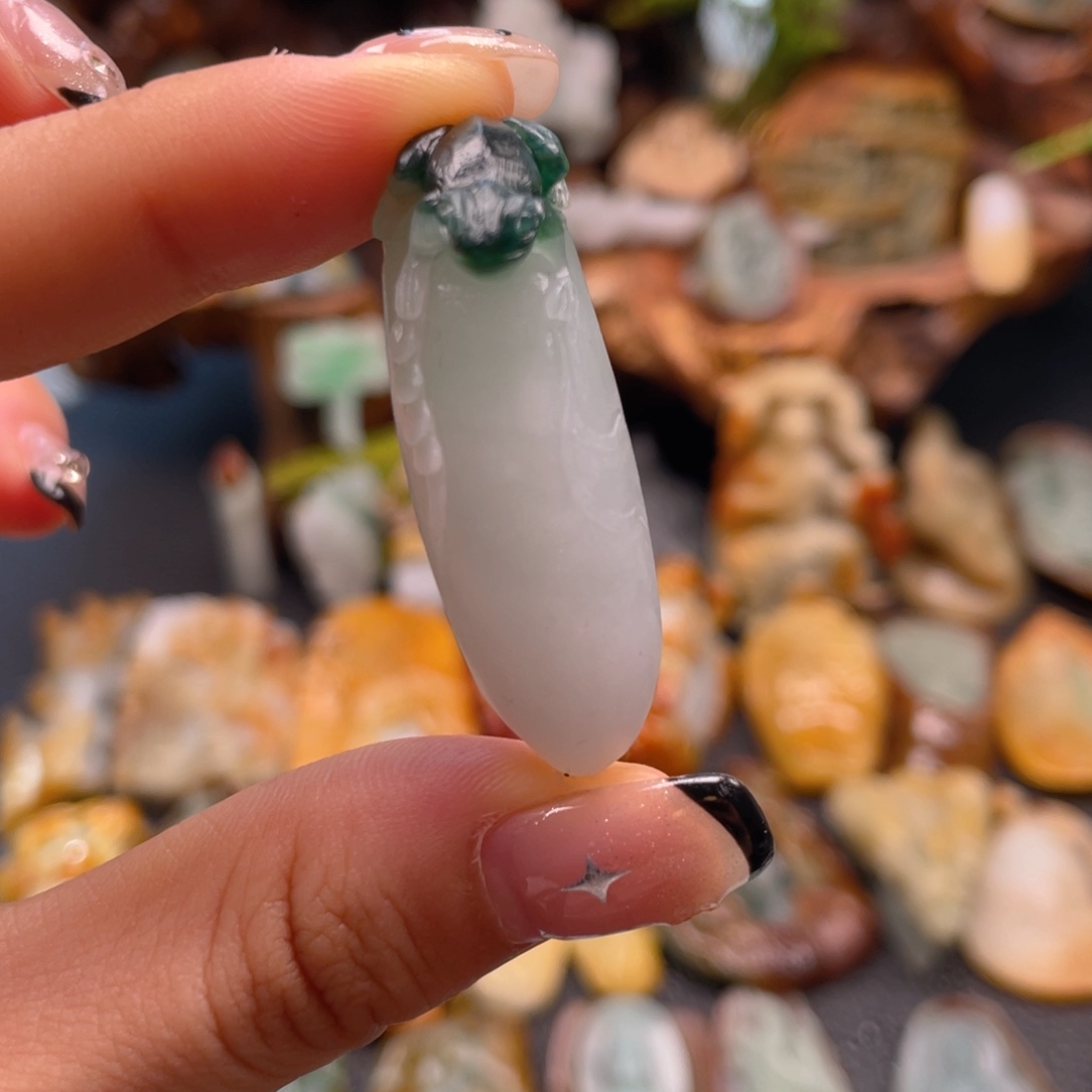 未镶嵌定制翡翠翡翠