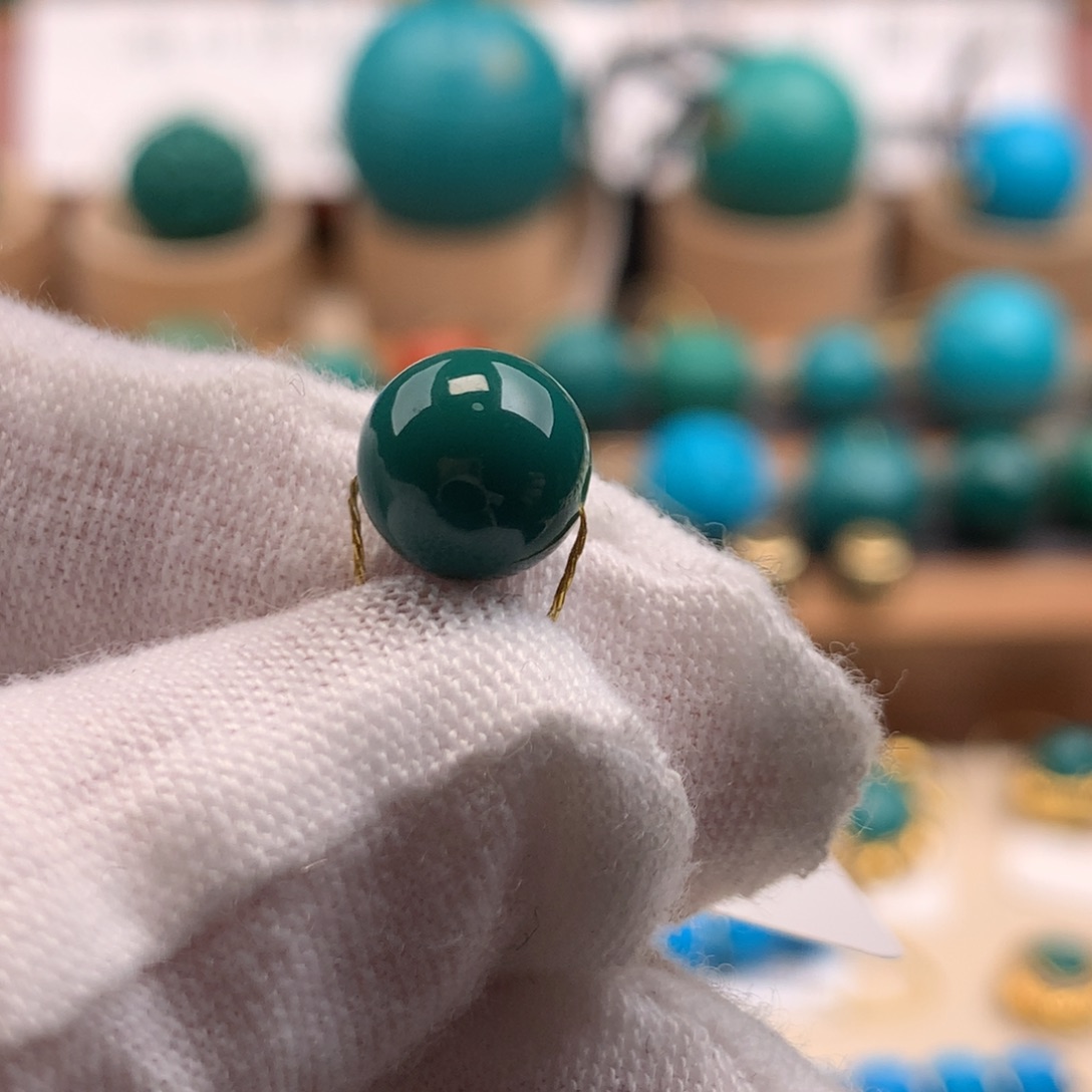 绿松石未镶嵌珠宝奇石8.4m