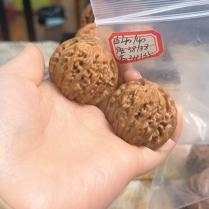 文玩核桃把件一代楼