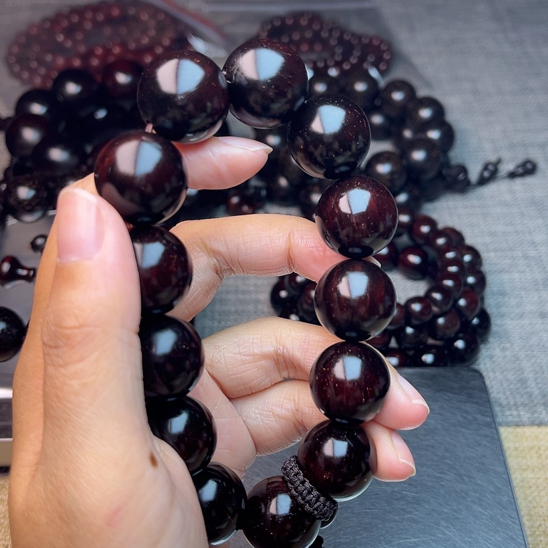 檀香紫檀（小叶紫檀）1.8x13多星