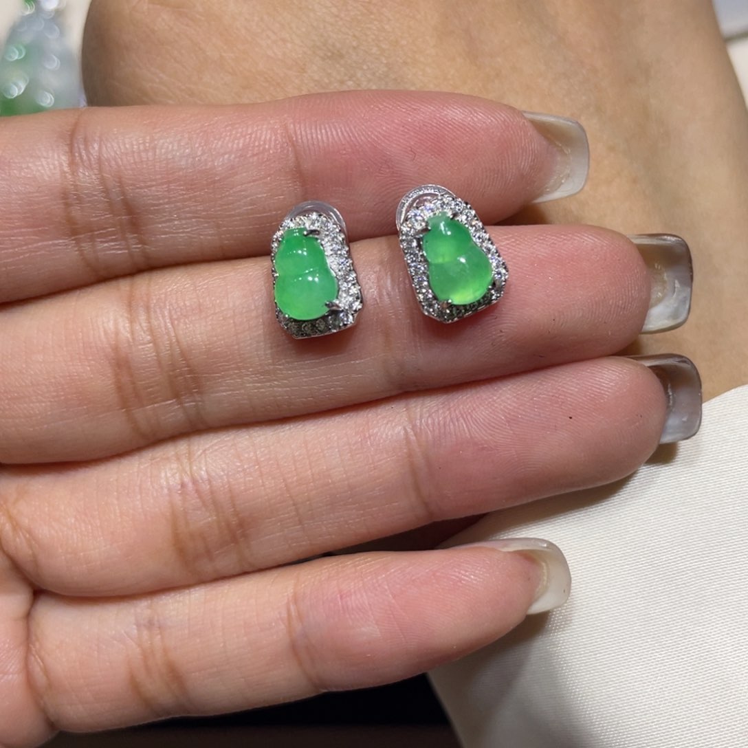 银S925镶嵌翡翠耳饰c****…耳钉