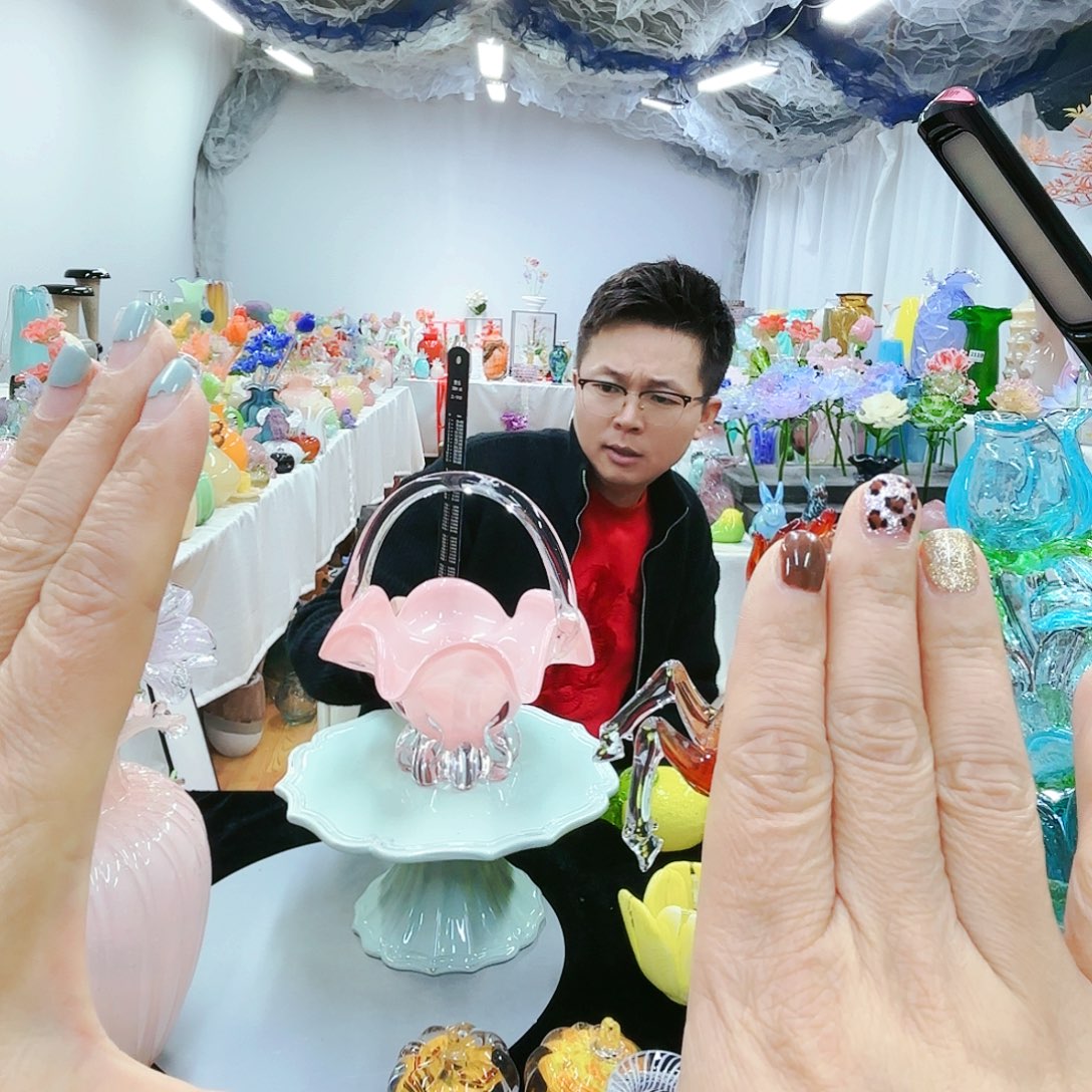 福利不退不换琉璃艺术品