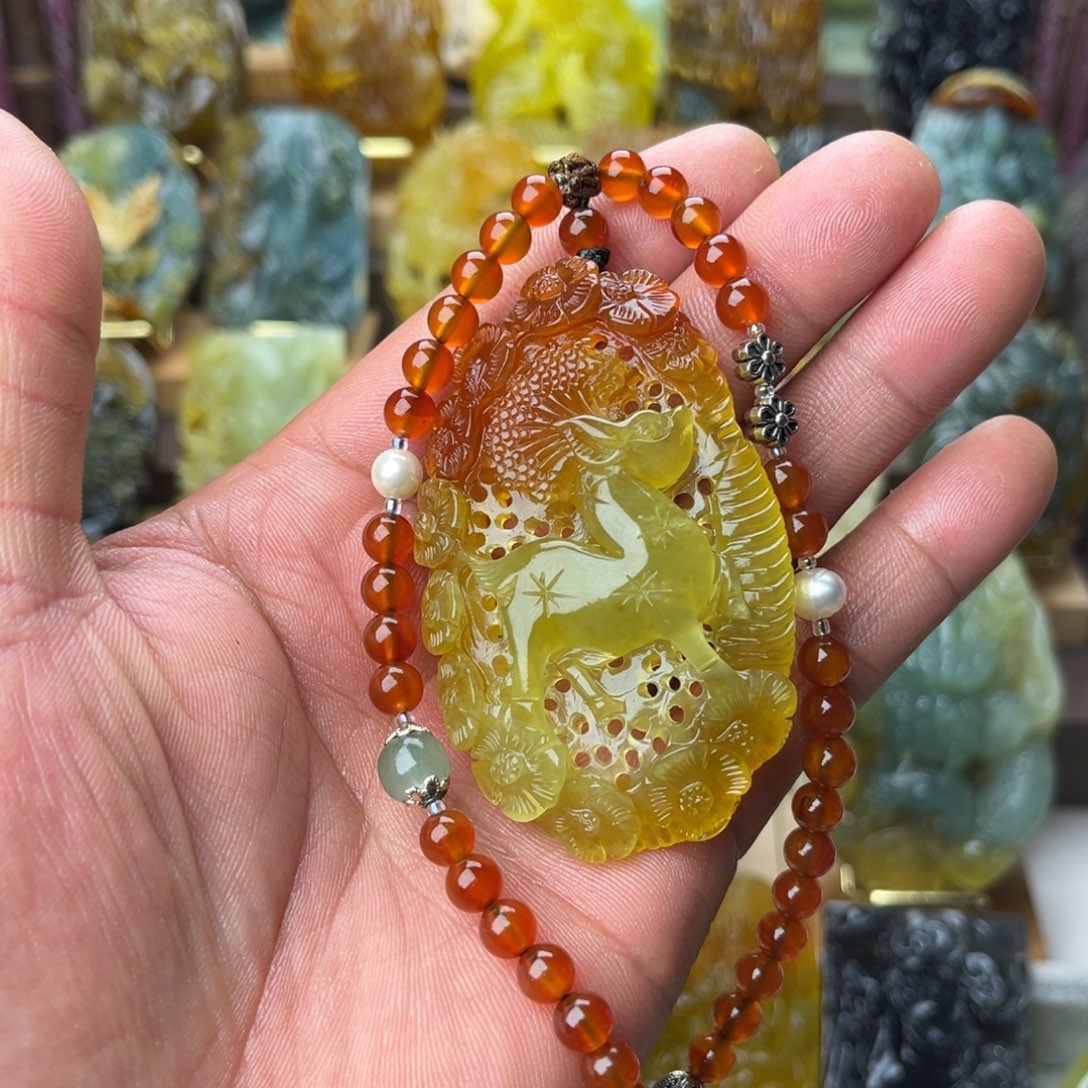 怕***夜蛇纹石玉未镶嵌颈饰